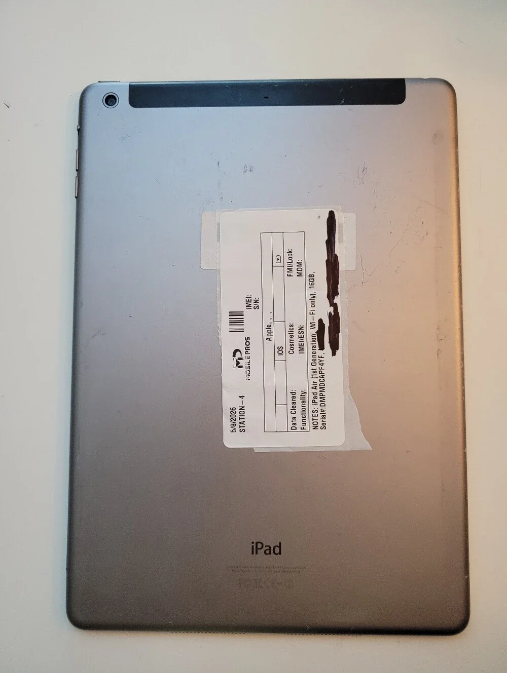 Apple iPad Air 1st Gen Cellular- Black Used **AJ** 32 GB
